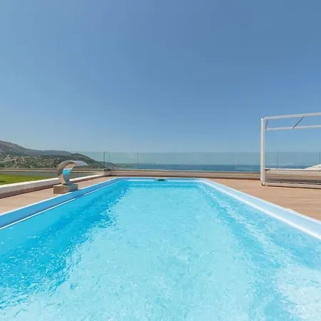 Thea Santa Marina Villa *