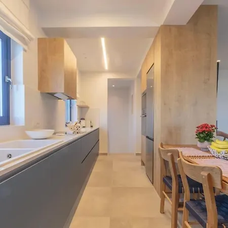 Villa Thea Santa Marina